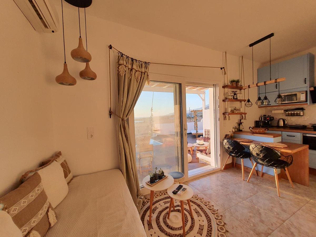 Tramonto Luxury Villa No1- Breathtaking Sunset View Foiníkion Exterior photo