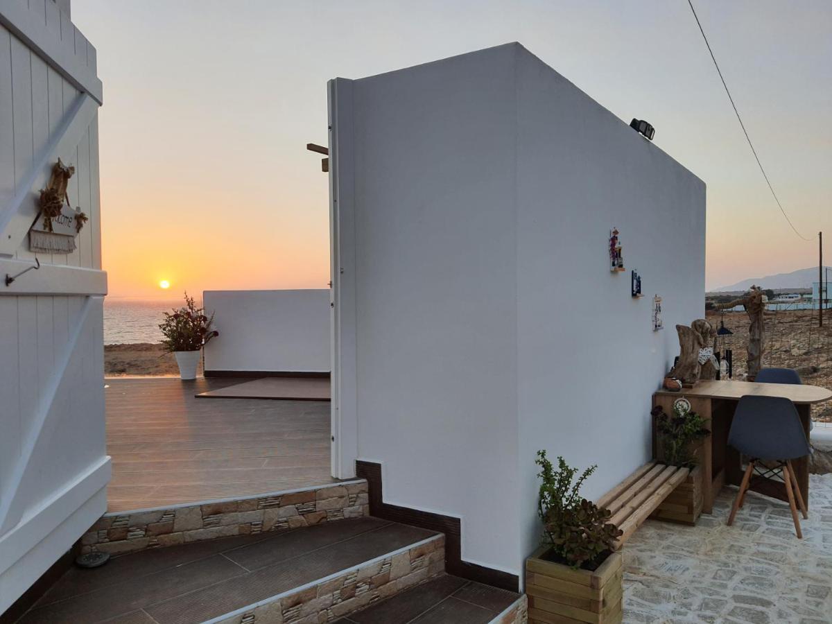 Tramonto Luxury Villa No1- Breathtaking Sunset View Foiníkion Exterior photo