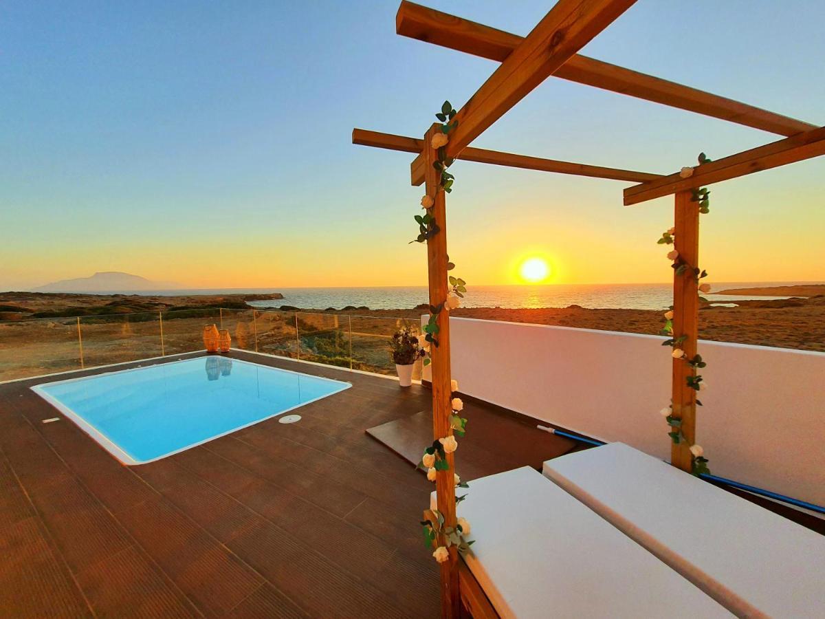 Tramonto Luxury Villa No1- Breathtaking Sunset View Foiníkion Exterior photo