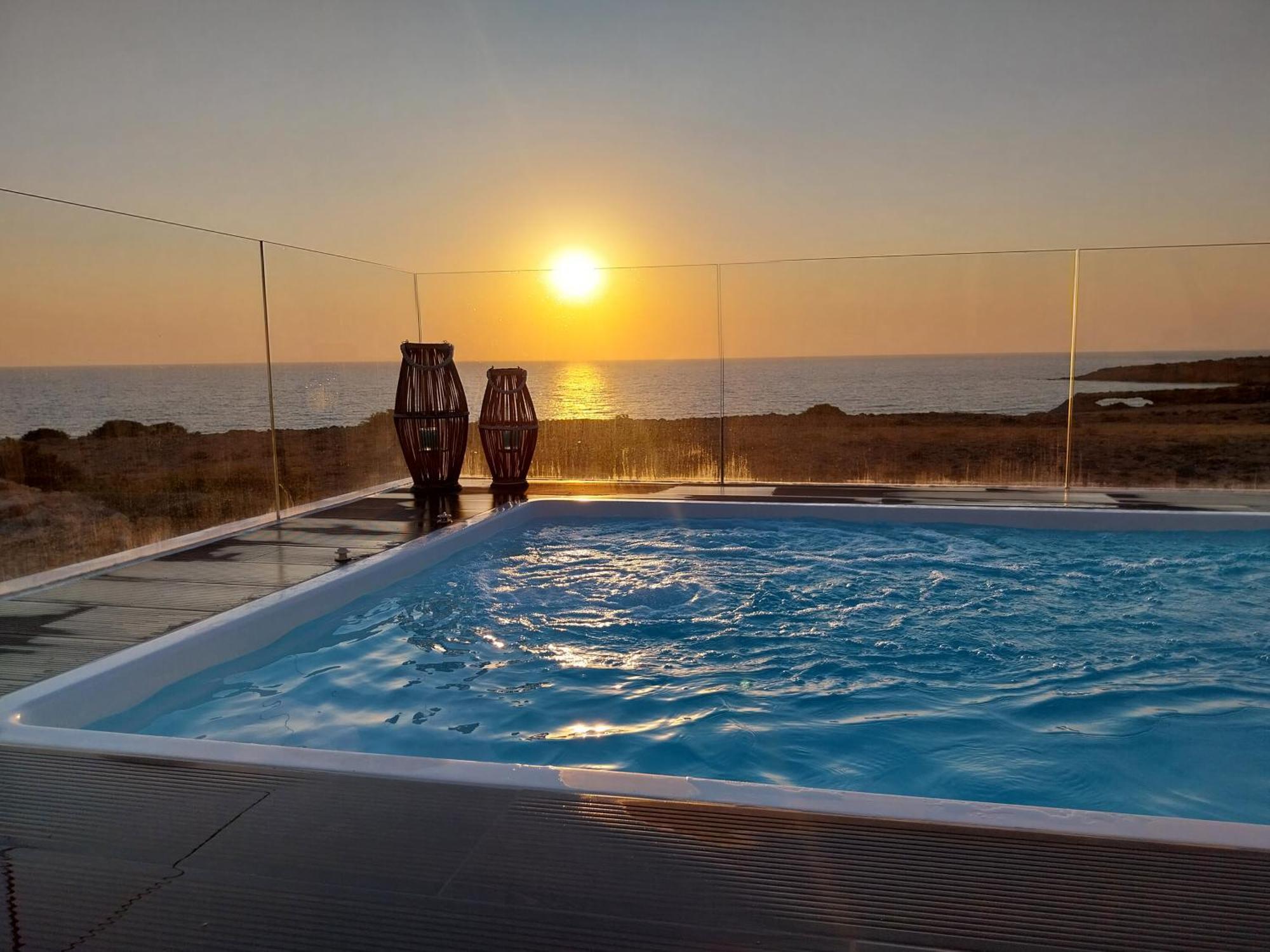 Tramonto Luxury Villa No1- Breathtaking Sunset View Foiníkion Exterior photo